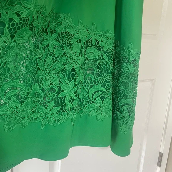 NWOT Mac Duggal Green Crepe Boat Neck Midi Dress With Applique Cut Out Size L - Picture 10 of 13